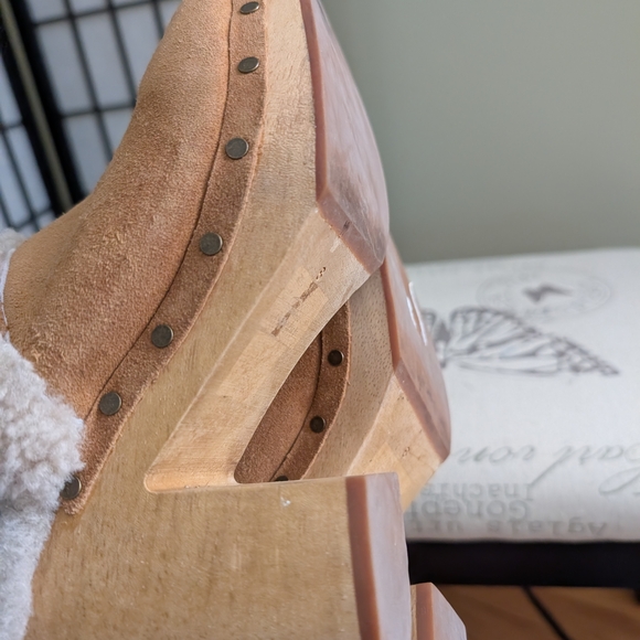 Not Available - Picture 8 of 12